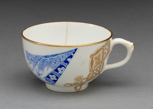 Cup