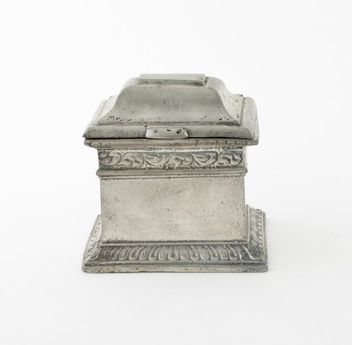 Tobacco Box