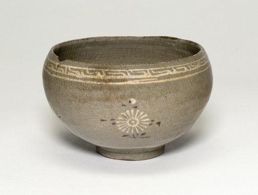 Small Bowl with Chrysanthemum Flower Heads