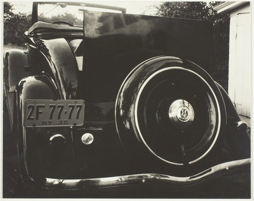 Car 2F-77-77