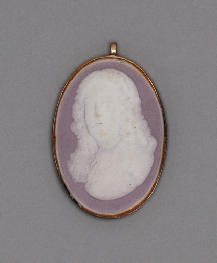 Cameo Locket