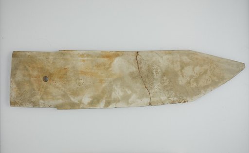 Dagger-axe