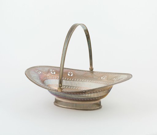 Cake Basket