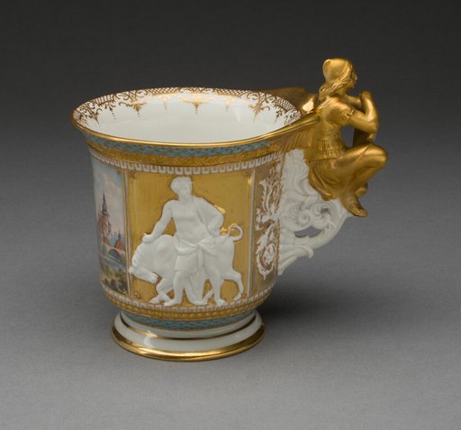 Cup
