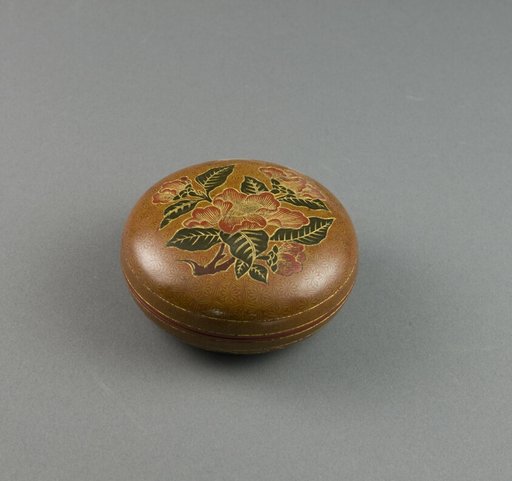 Covered Box with Peony Flower