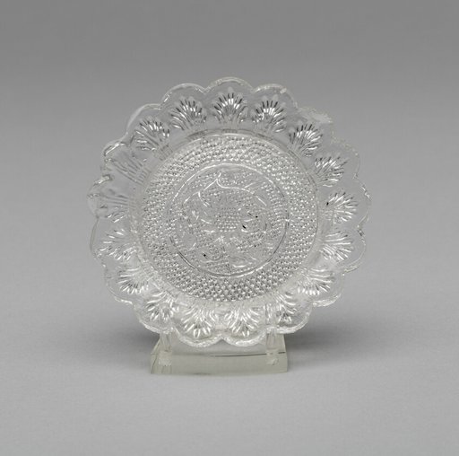Cup plate