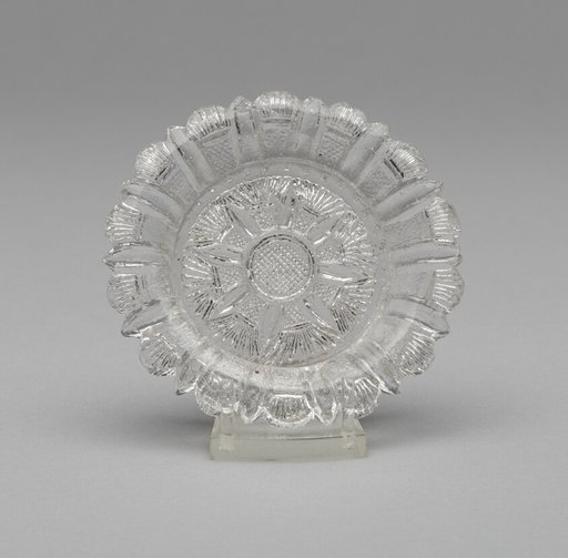 Cup plate