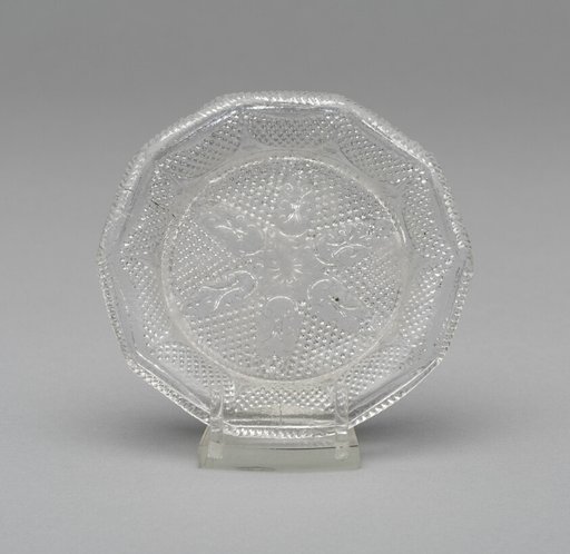 Cup plate