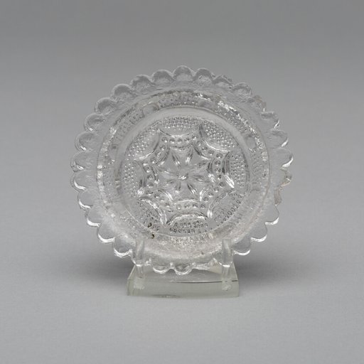 Cup plate