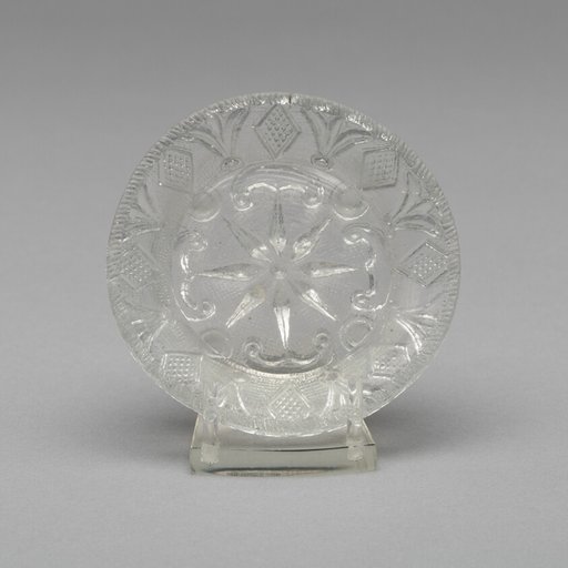 Cup plate