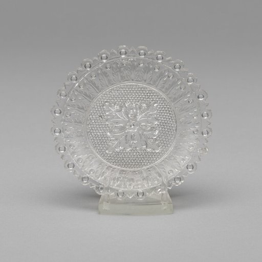 Cup plate