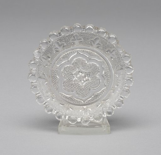 Cup plate