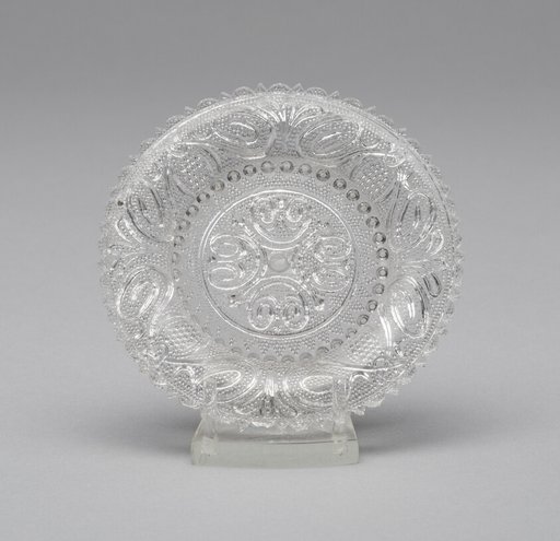 Cup plate
