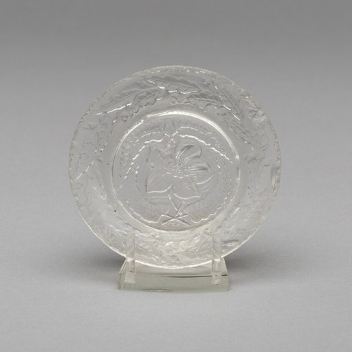 Cup plate