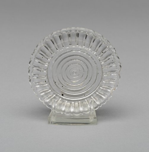 Cup plate