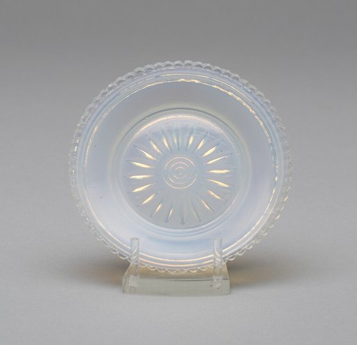 Cup plate