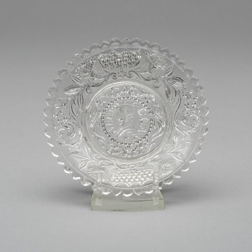 Cup plate