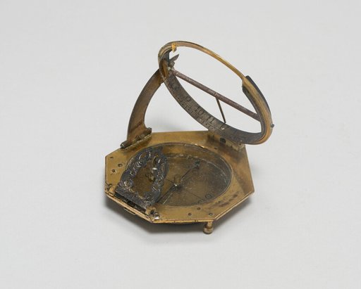 Portable Compass Sundial