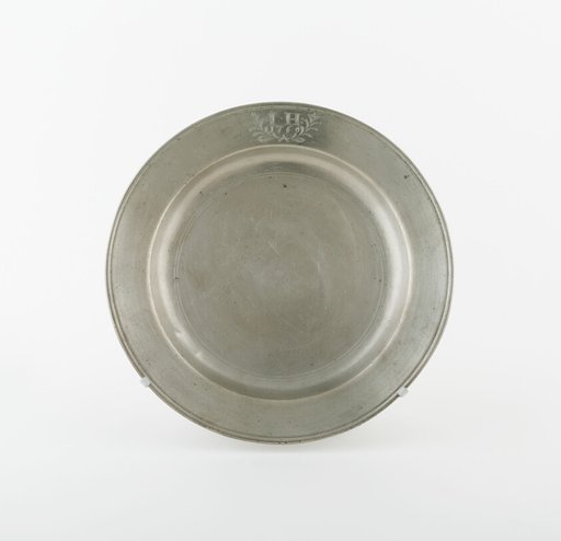 Plate