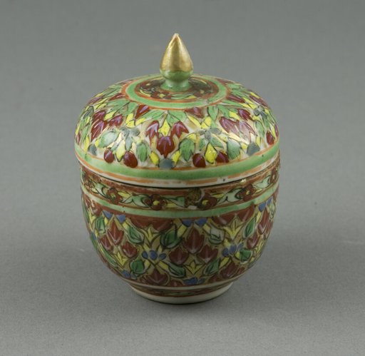 Lai Nam Thong (Gold-Washed) Ware, Miniature Covered Jar