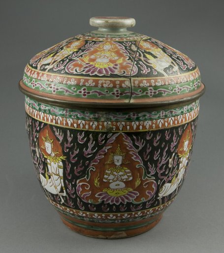 Bencharong (Five-Colored) Ware, Covered Jar