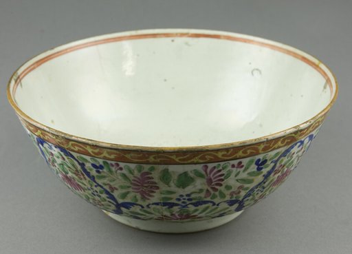 Bencharong (Five-Colored) Ware, Bowl