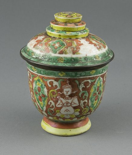 Bencharong (Five-Colored) Ware, Jar with Tiered Cover