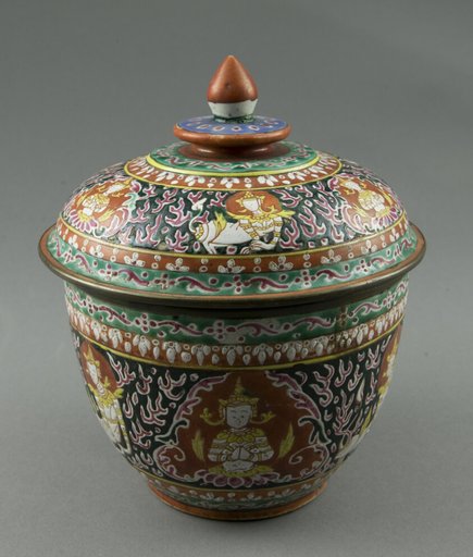 Bencharong (Five-Colored) Ware, Covered Jar