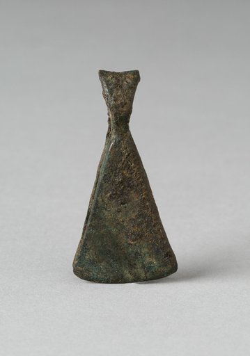 Triangular-shaped Tweezers