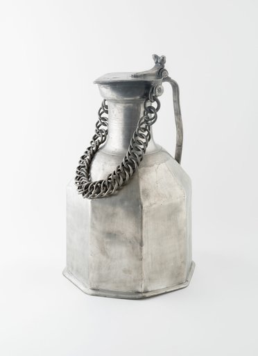 Covered Flagon with Chain