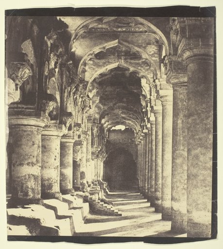 Arcade in Quadrangle