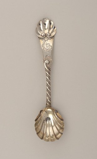 Spoon with Shell Form Bowl