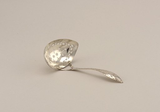 Slotted Spoon with Scalloped Edge