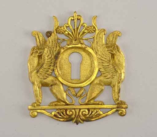 Keyhole escutcheon