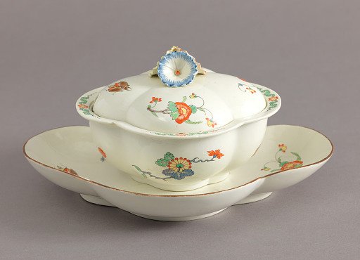 Sugar Bowl and Stand, from a Dessert Service (Sucrier et son Plateau)