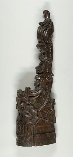newel post