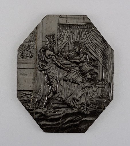 Plaque
