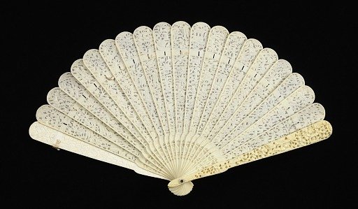 Brisé fan