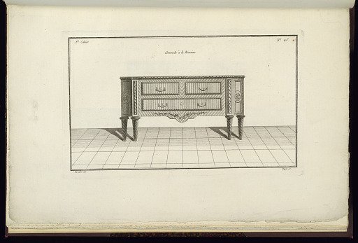 Commode à la Romaine