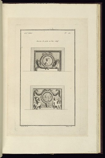 Dessus de porte en bas relief
