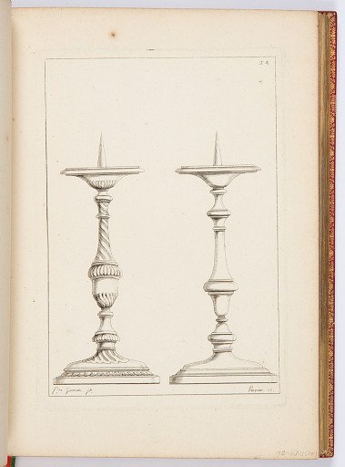Chandeliers d'acolytes
