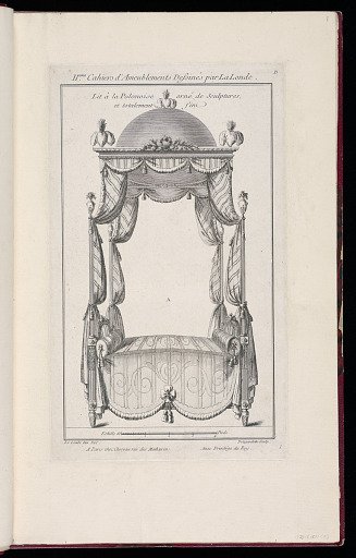 Lit à la Polonoise orné de Sculptures et totalement fini