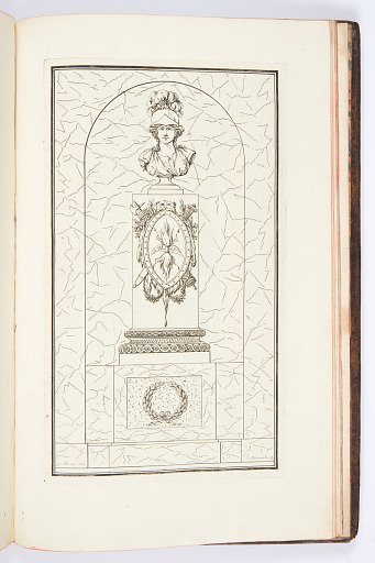 POELE d’un même genre, en colonnes tronquées, avec trophées, et surmonté d’un buste de Pallas