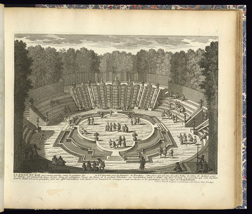 LA SALLE DU BAL
