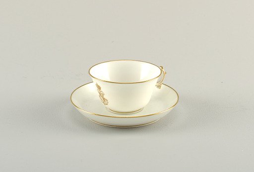 Cup and Saucer, from a Napoleon III Table Service (Tasse et soucoupe, Service à Chiffre Doré de l'Empereur Napoléon III)