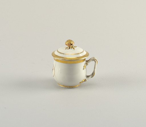 Covered Cup
