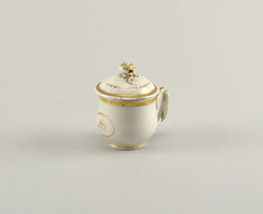 Covered Cup