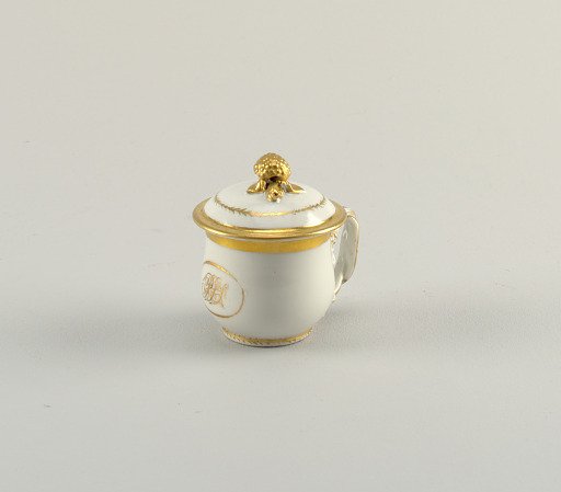 Covered Cup