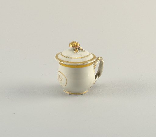 Covered Cup