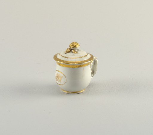 Covered Cup